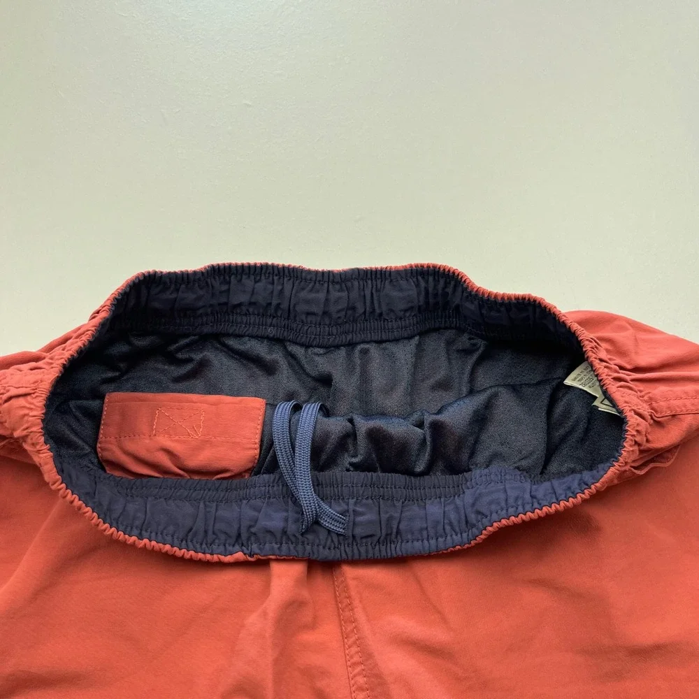 LL Bean Supplex Nylon Shorts Mens Size M Red Elastic Waist Mesh Lined 503782